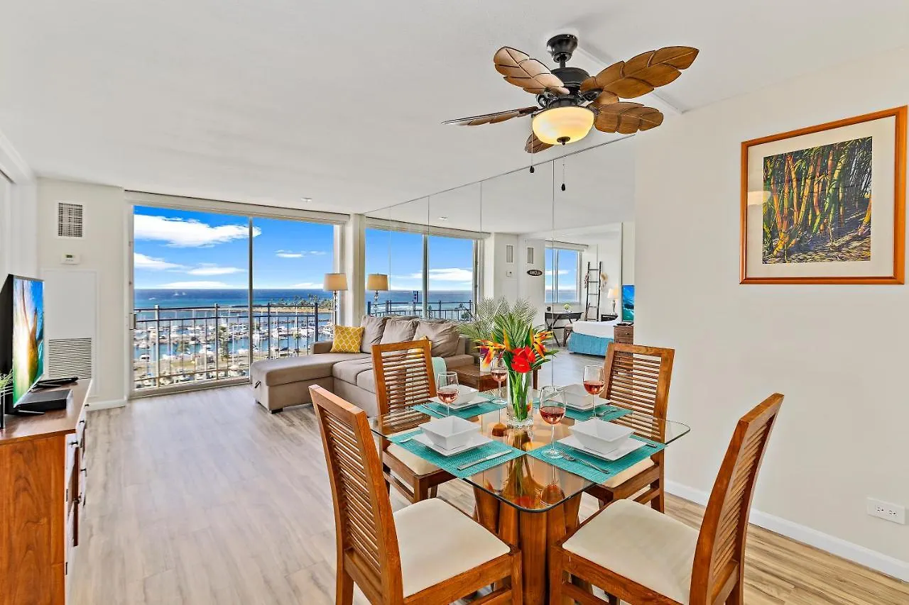 Apartment Stunning 1Br Ocean View Condo At Ilikai Marina Honolulu