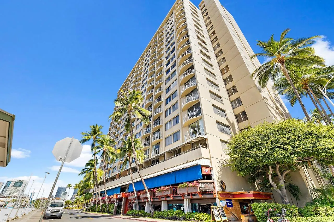 Stunning 1Br Ocean View Condo At Ilikai Marina Honolulu Apartment